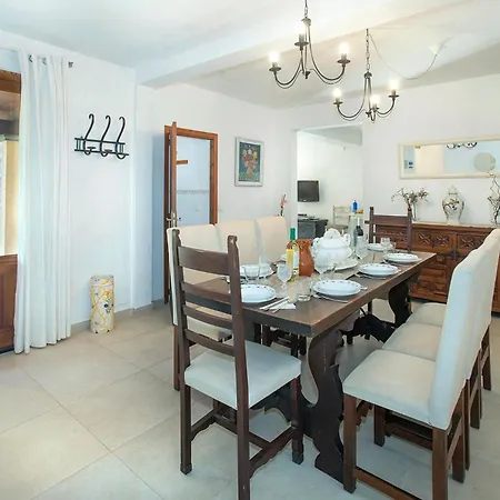 Villa Gato By Vintage Travel *